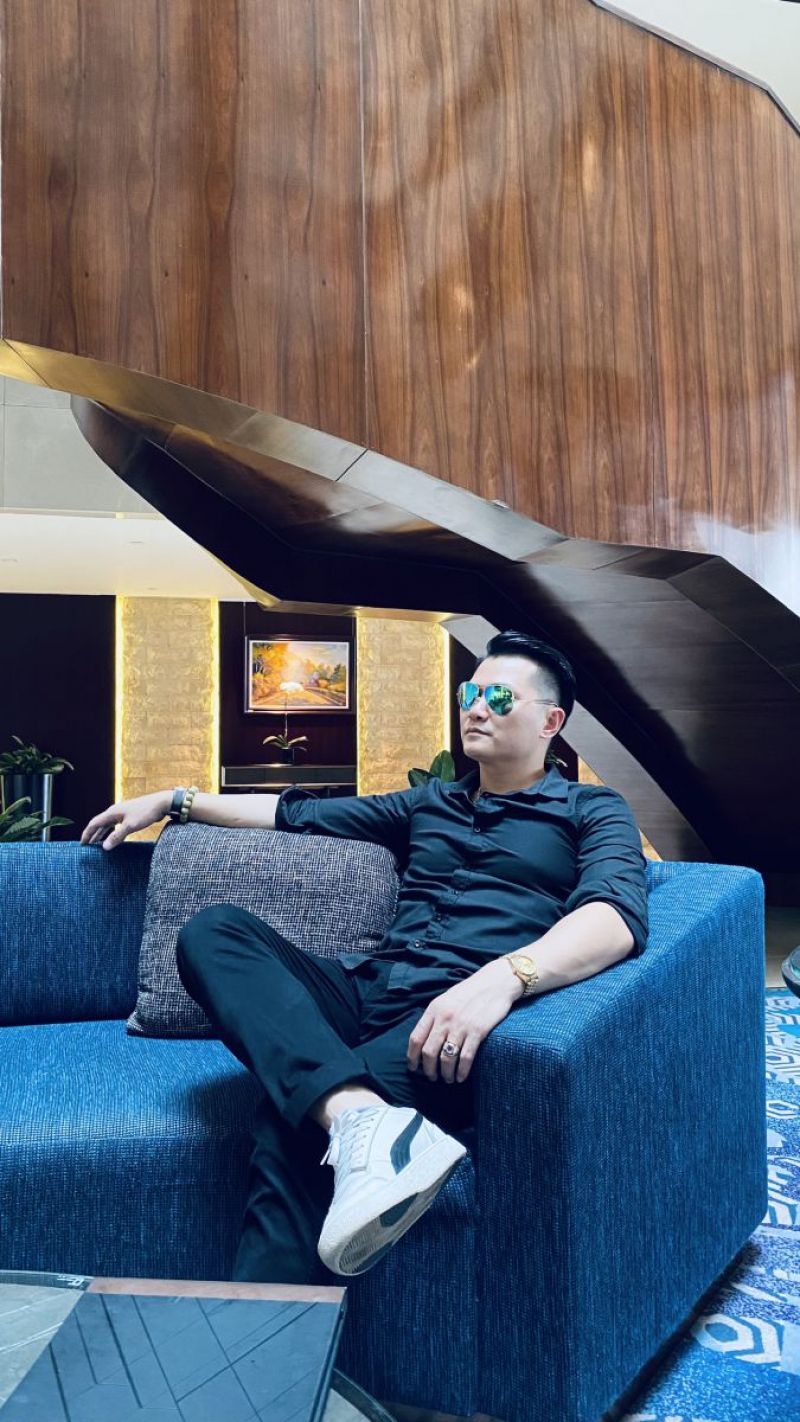 Tiền Bạc